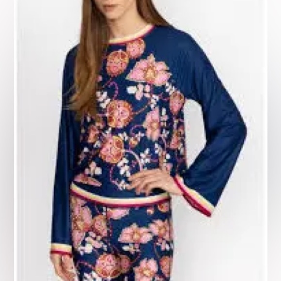 NWT Johnny Was Active Women’s Blue Pink Graphic Long Kimono Sleeve Shirt Large - Picture 16 of 16